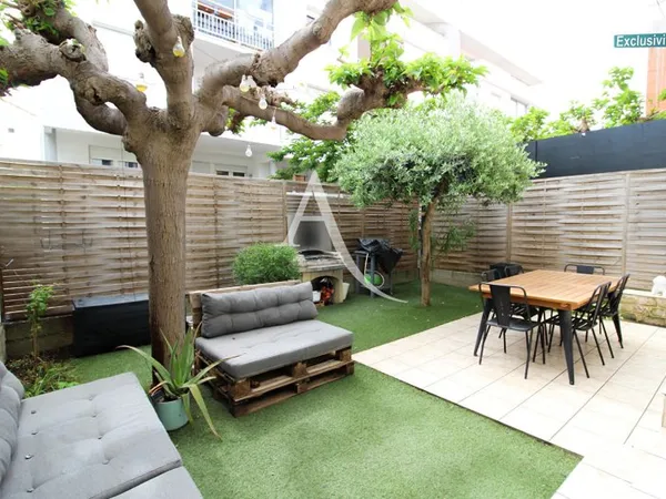 MONTPELLIER SAINT-MARTIN - TRES BEAU T2 DE 43 M2 AVEC JARDIN, CAVE ET PARKING PRIVATIF