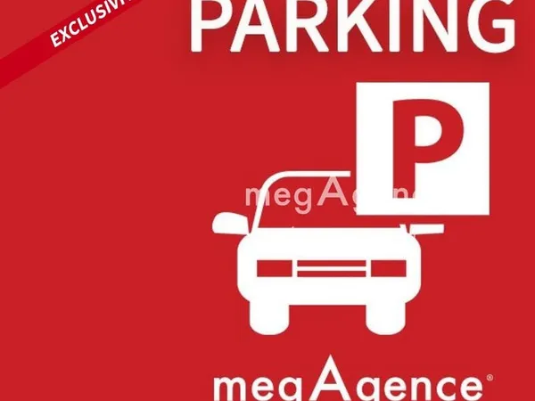 Place de parking couverte idealement située