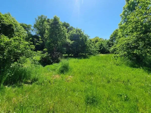 Terrain constructible 1958 m²