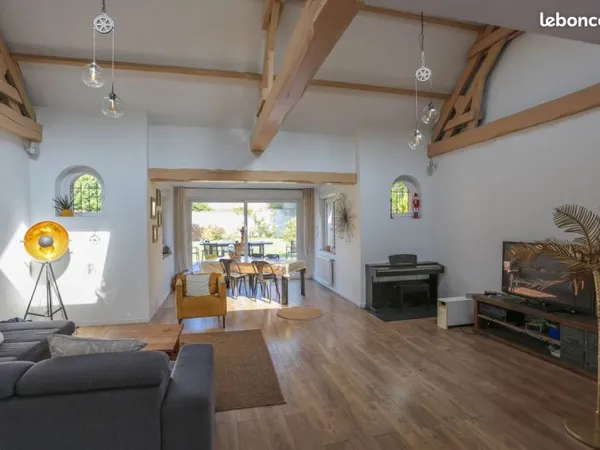 Maison 272 m² 5 chambres - garage 100 m² - gare Lille à 3 min