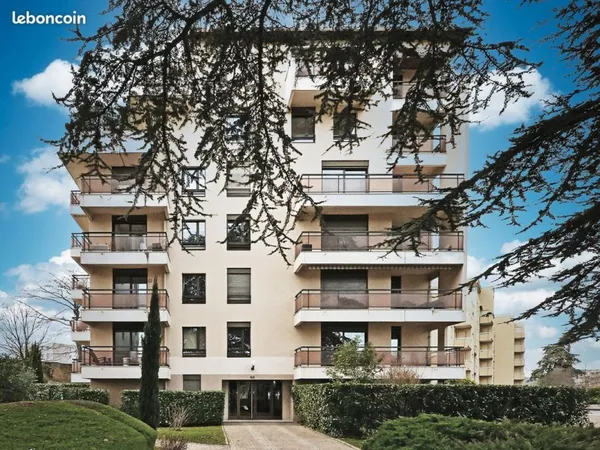 Appartement d'exception à 10 minutes du Métro CUIRE