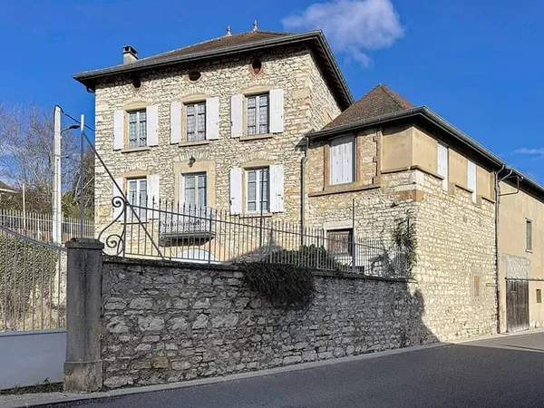 Maison 7 pièces 182 m²