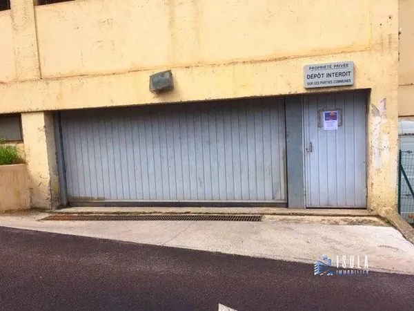 Garage Secteur tribunal 1er niveau de la rue Comte BACCIOCHI