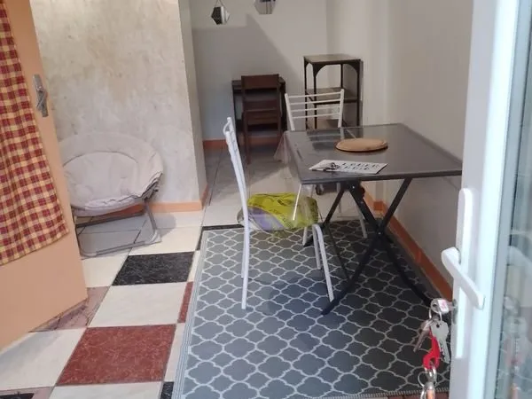 Location studio meublé