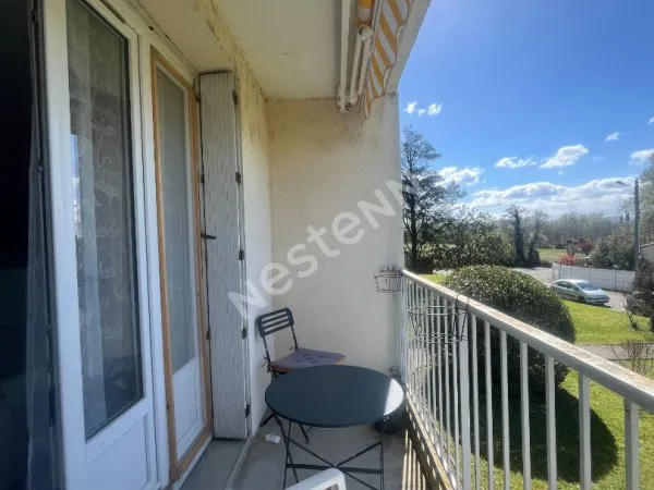 Appartement T3 avec balcon, garage et cave !