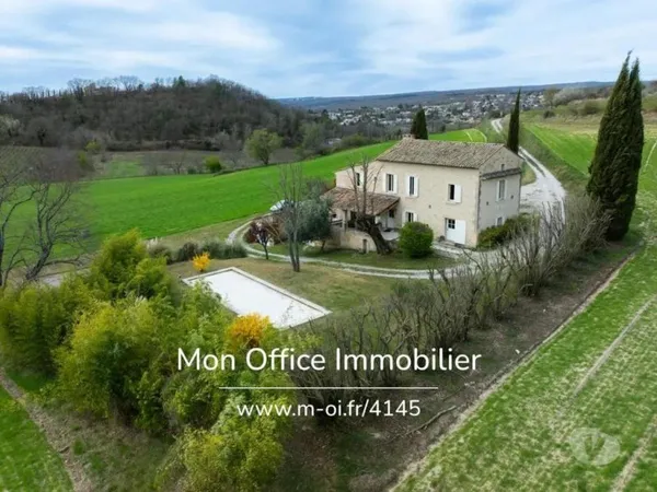(4145-NGU) Référence : 4145-NGU - Maison 11 pièces 285m2 sur...
