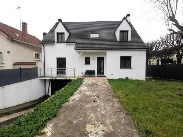 94400 VITRY SUR SEINE MAISON 6 PIECES 214.59 M² SUR UN TERRAIN DE 609 M² ET UN JARDIN DE 550 M² ET U