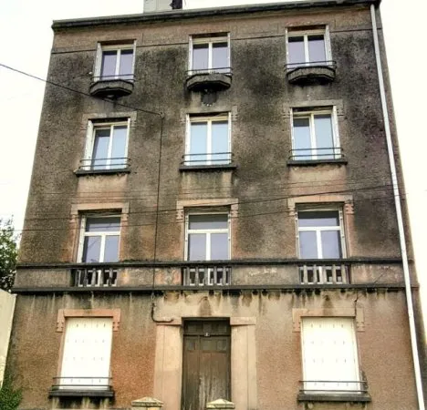 Immeuble 305 m²