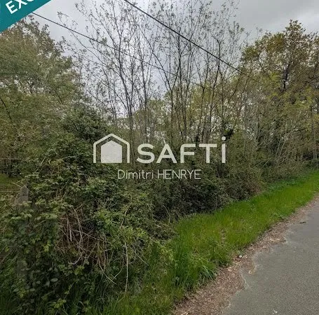 Terrain 927 m²