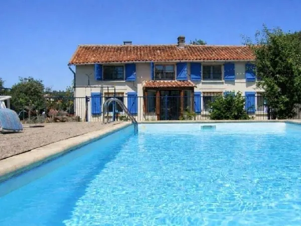 Maison Vente Nanteuil-en-Vallée 6p 125m² 170200€
