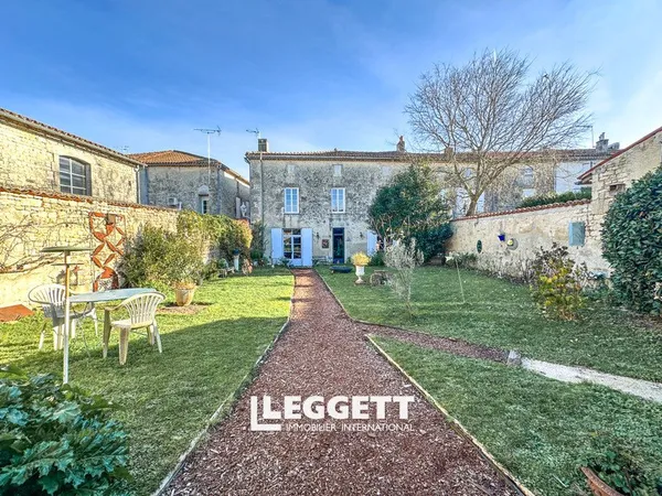 Maison 8 pièce(s), MATHA