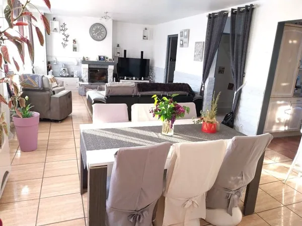 Maison 6 pièces 131 m²