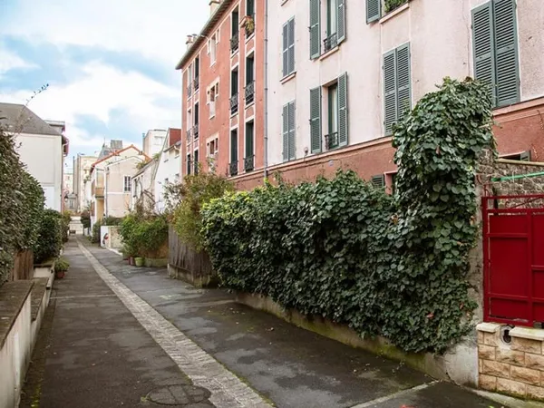 Appartement T2 33 m2 avec jardin privatif _ Boulogne-Billancourt / Porte de Saint-Cloud / Limite Par