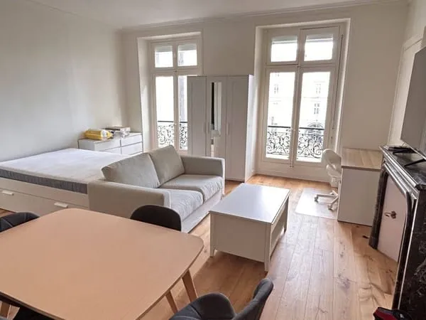 Studio 1 pièce 31 m²
