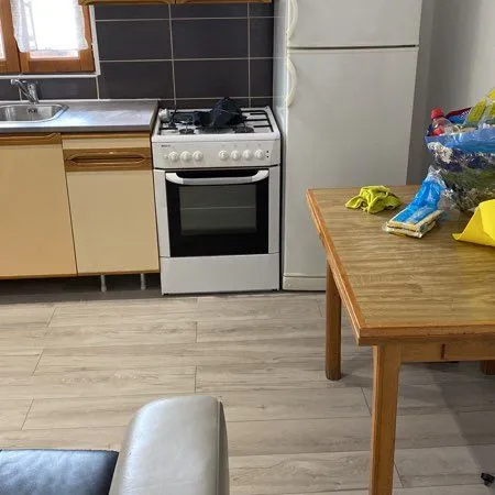 Apparemment meublé 45 m2