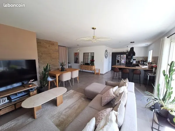 Maison 4 pièces 102 m²