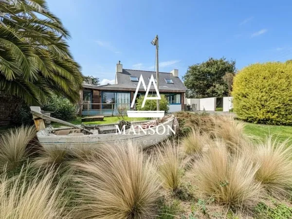 Maison 10 pièces 386 m²