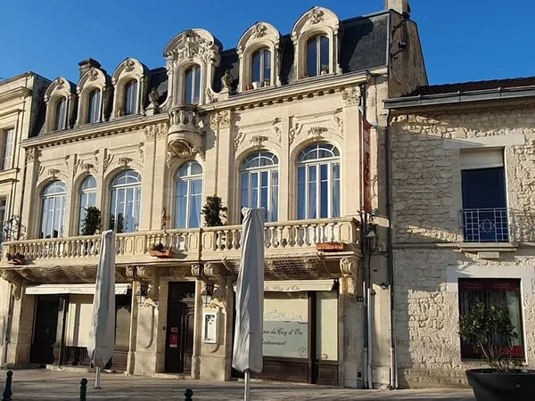 A vendre fonds Hôtel restaurant de charme - Charente-Maritim