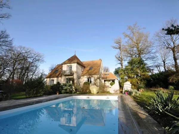 Maison Vente Sermaise 9p 226m² 650000€