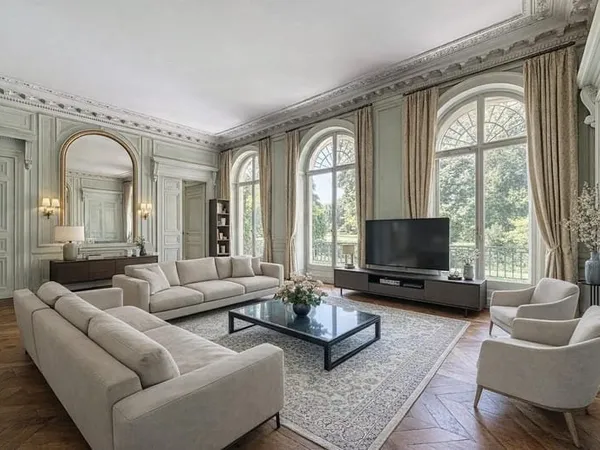Meudon (92190) - Appartement de standing, 189m², 2 terrasses de 17 et 31m², Cave 56m², grand jardin
