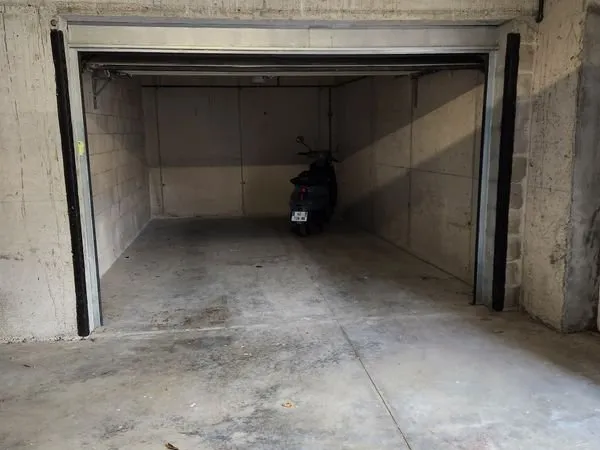 Garage 18 M2