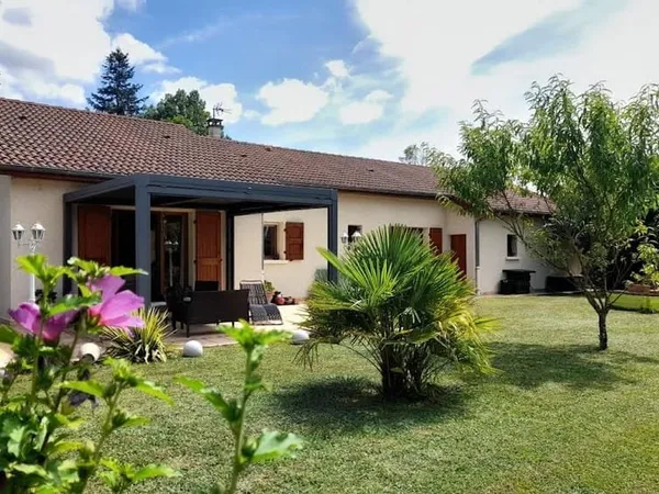 Villa 4 pièces 120 m²