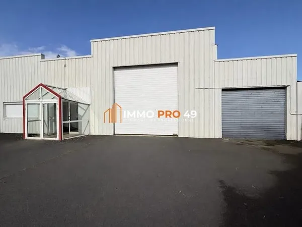 Local 600 m²