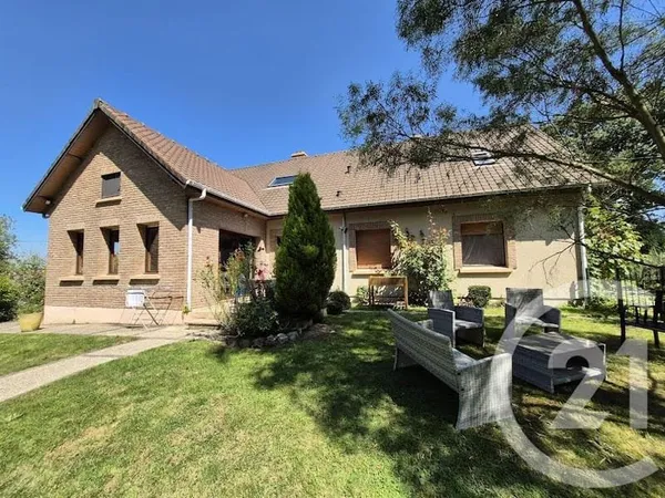 Maison 9 pièces 150 m²