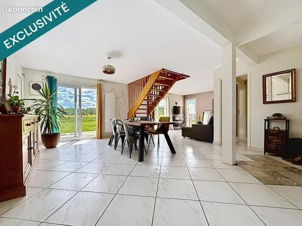 Maison 5 pièces 104 m²