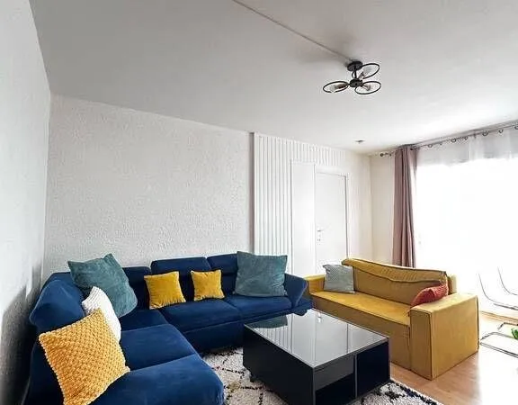Colocation meublée 100m² - 4 chambres disponibles