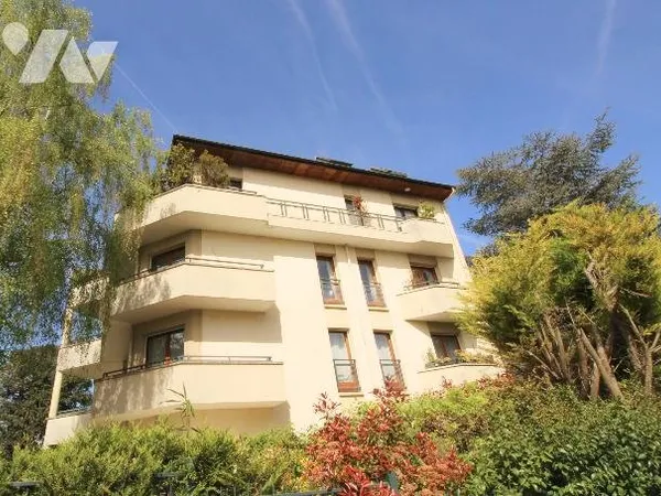 Appartement 5 pièces 98 m²