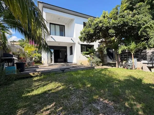 Maison 4 pièces 102 m²