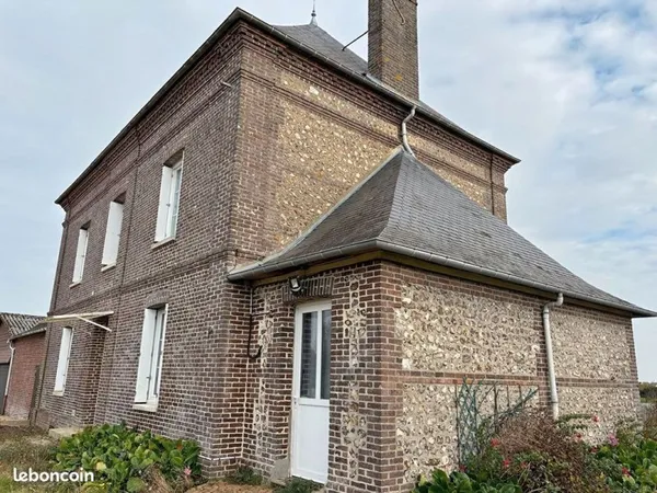 Maison 5 pièces 200 m²