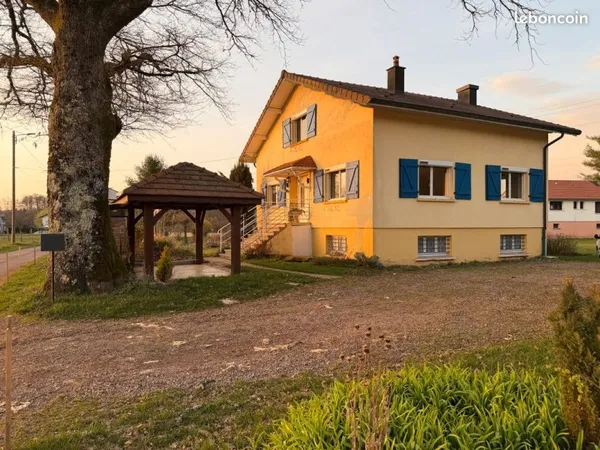 Maison 7 pièces 130 m²