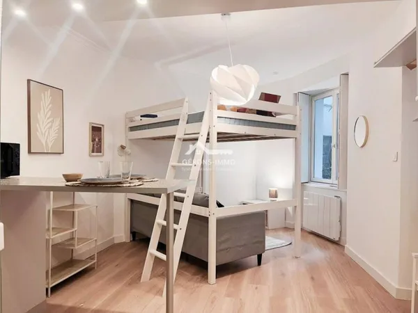 Studio 1 pièce 22 m²