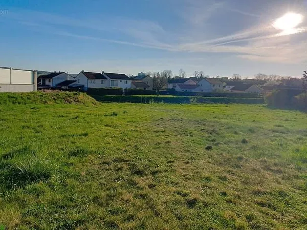 Terrain 721 m²