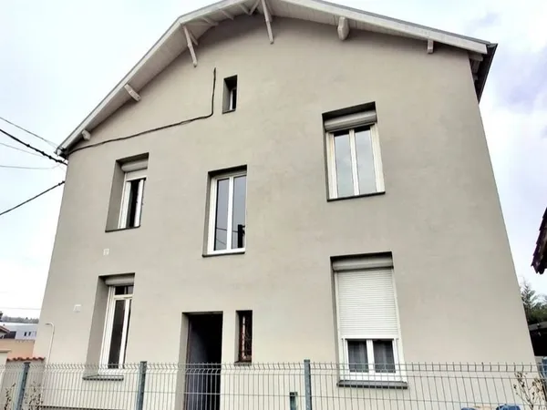 Appartement 8 pièces 182 m²