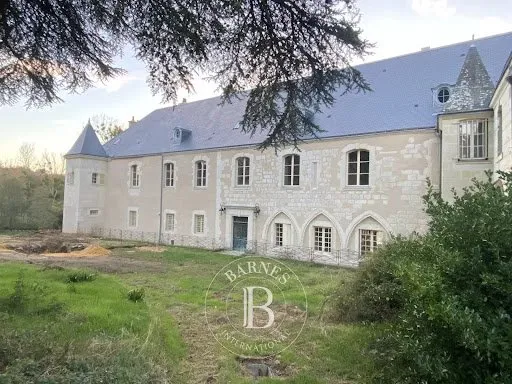 Château 1888 m²