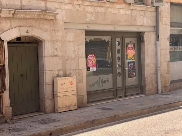 Local commercial
