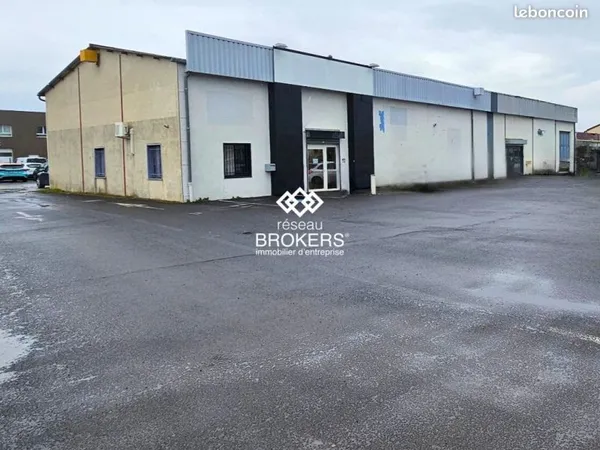 Local commercial 335 m² Cournon-d'Auvergne