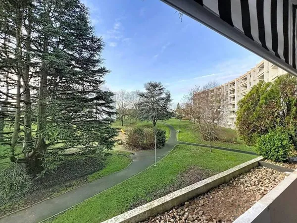 Appartement 4 pièces 86 m²