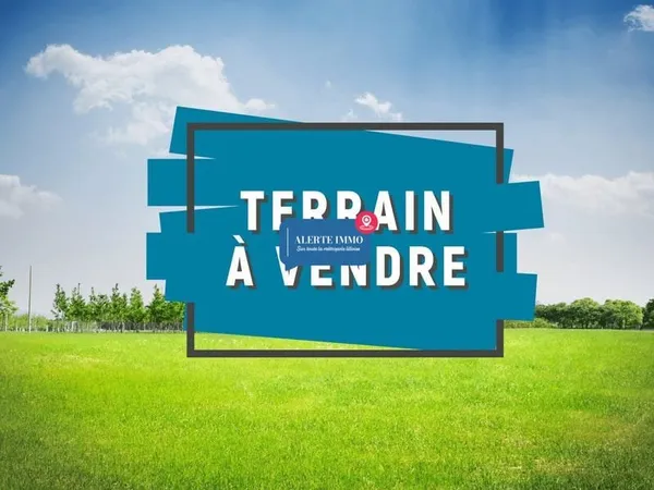 Terrain 825 m²