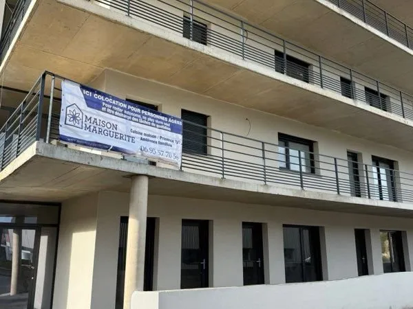 Habitat partagé colocation seniors