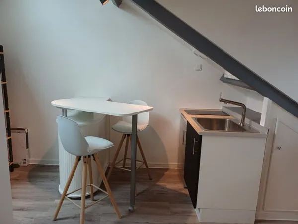 Appartement Location Rennes 1p 16m² 440€