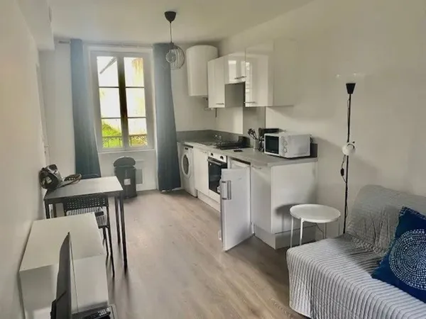 Studio 1 pièce 21 m²