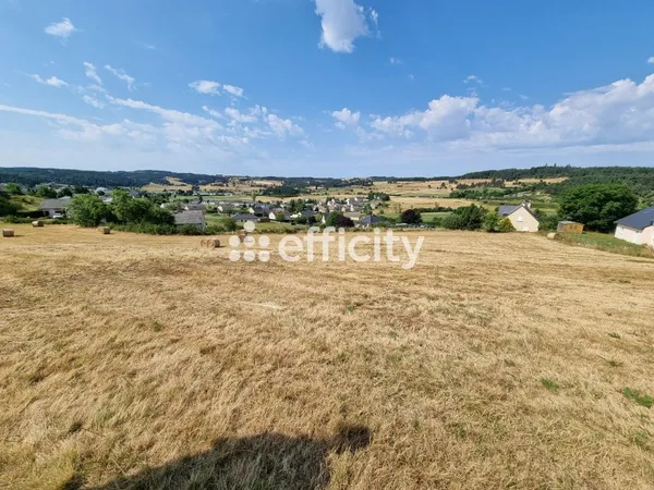 Terrain 8396 m²