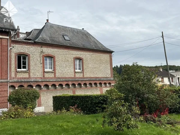 EXCLUSIVITE à GRUCHET LE VALASSE Maison de caractére, T4 av