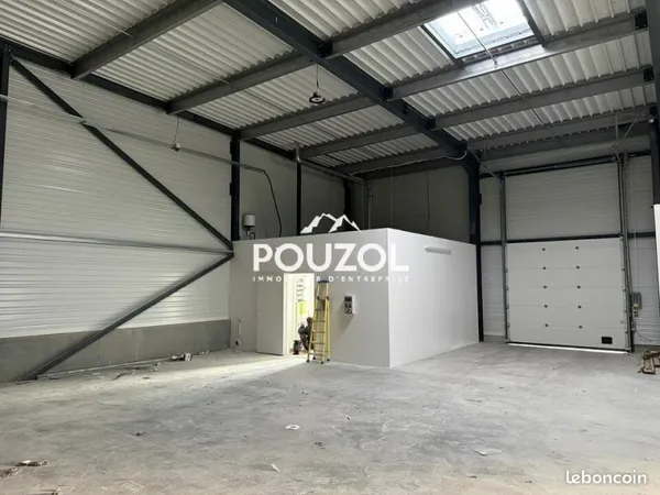 LOCAL D'ACTIVITE 159 m² CLERMONT-FERRAND