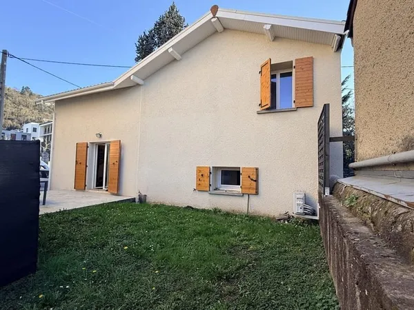 Maison Individuelle entièrement rénovée