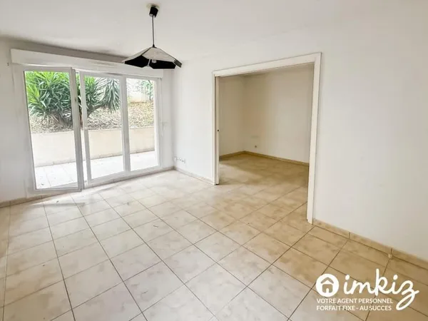 Charmant T2 avec grand jardin privatif et garage